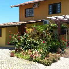 Casas na Praia de Bombas - Bombinhas