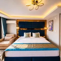 Kavi Hotel