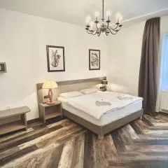 OH Apartments & Rooms
