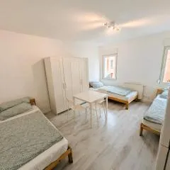 RENOVIERTE 3 ZKB Flurstr 17 50 Stuttgart