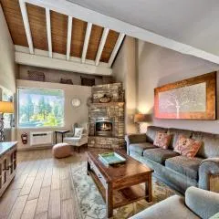 Lakeland Village #310 Modern 1 bedroom+loft