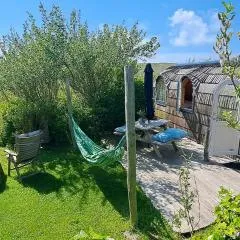 Tiny House De Keet, in Natuurgebied en vlakbij het Strand