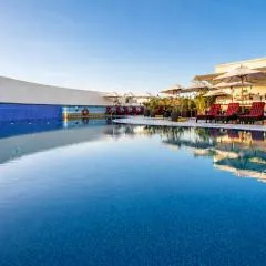 Sunday Hotel Holiday International Dubai