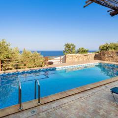 Villa Kimothoe with Private Pool, only 20 min to Elafonissi Beach