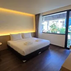 Norns Silom Cafe & Stay