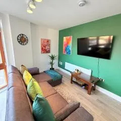 Sweety Suite, 2 Bed Deluxe Apartment In Heart Of Birmingham City Centre, Free Parking, Free Wi-Fi, Netflix