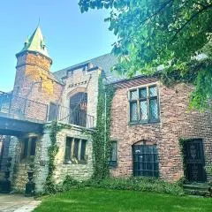 The Mayfair Castle
