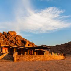 Greenfire Desert Lodge