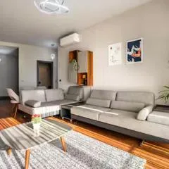 Best 2 Bedroom House in Taksim