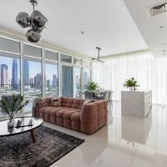 Sunrise Bay 3BR Waterfront Luxury with Marina and Sea View