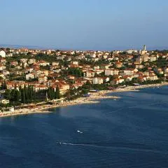 Apartment Solis Okrug Gornji