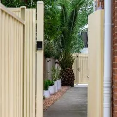 Canvas On Barkly Apartments St Kilda