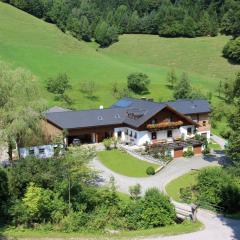 Urlaub mitten im Wald - Lueg