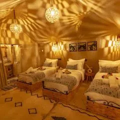 Luna Desert Luxury Camp