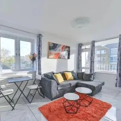 Cozy 2-Bed Escape in Blackheath Smart Studio