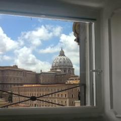 La Rosa del Vaticano Luxury Apartment