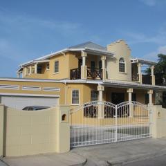 Apartments in Maya's Bajan Villas