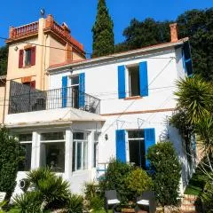 Les Appartements de Marseille l'Estaque by Ateya