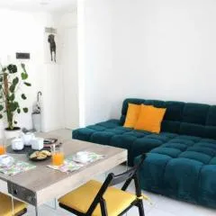 Glycine House