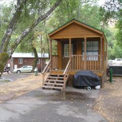 Russian River Camping Resort One-Bedroom Cabin 2