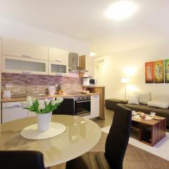 Allegro Exclusive Suites Old Town Center