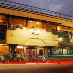 Centro Mactan Suites