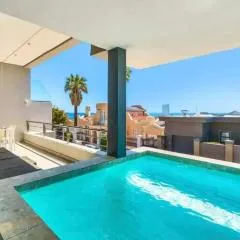 Sunny penthouse with private pool