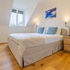 The Cloud Apartment