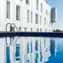 Durlet Beach Apartments