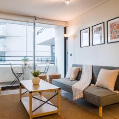 Bright Las Condes Apt Pool & Gym for 3 Guests