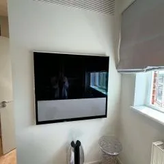 Lively Small Studio With AirConditioner