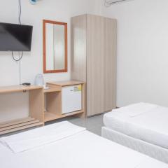 Avanti Vaadhoo