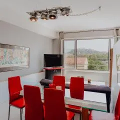 Acropolis view, near Monastiraki 2br 2 bathrooms RED