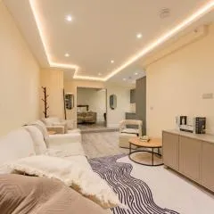 The Dering at Mayfair