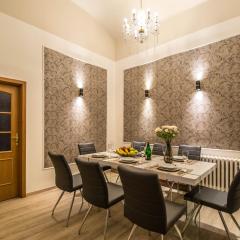 4BDR Historical Spirit Apt by Ruterra