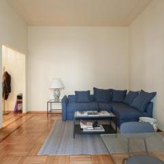 HOME Fontana Milano, Historic Residence with Panoramic Terrace, Guastalla Area