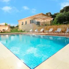 Kivotos Villa Private Pool