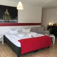호텔 앤드 아파트먼트 알트슈타트페레(Hotel & Apartments Altstadtperle)