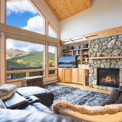 Quandary Views of Breckenridge: Scenic Views & Mountain Comfort