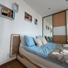 Cozy themed apartment with view and centrum in 8 minutes