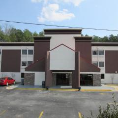 Quality Inn & Suites near Six Flags East