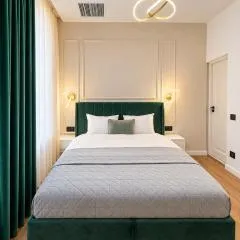 Leo Apartment
