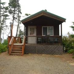 Pio Pico Camping Resort One-Bedroom Cabin 14