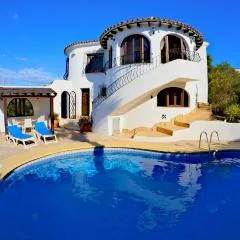 La Madrugada - Luxury Moraira Villa With Sea Views and Private Heated Pool