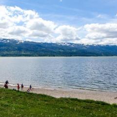 Cascade Lakeview Log Cabin