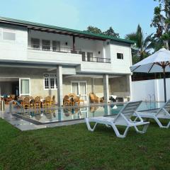 Hikka Nature Villa