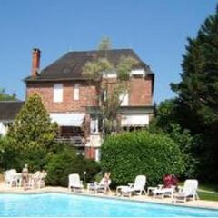 LogisHotels Le Relais du Quercy