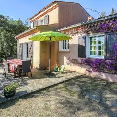 Holiday Home in Bormes-les-Mimosas with Pool