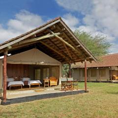 Ashnil Aruba Lodge
