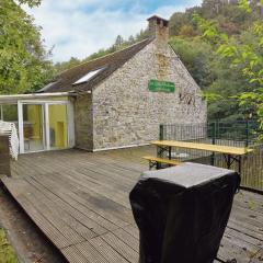 Spacious Family Home, Sosoye